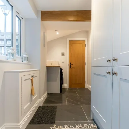 3 Bed In Ambleside Oc-Lr052
