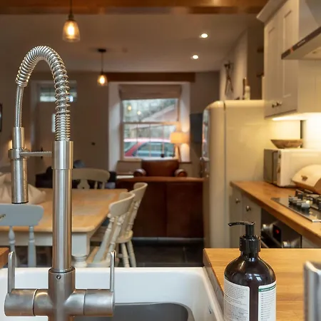 3 Bed In Ambleside Oc-Lr052 * Ambleside